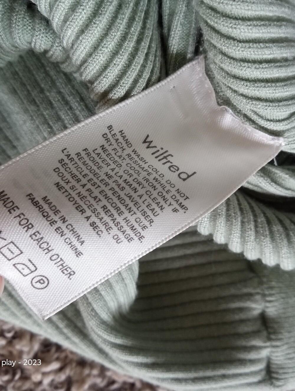 Aritzia Wilfred Reso High Waisted Knit Mini Skirt Ribbed Green Espace Medium - Picture 7 of 9